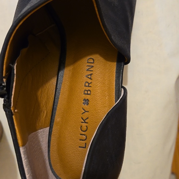 Lucky Brand black leather toe less wedges Sz 7.5M 🥿 - Picture 6 of 8